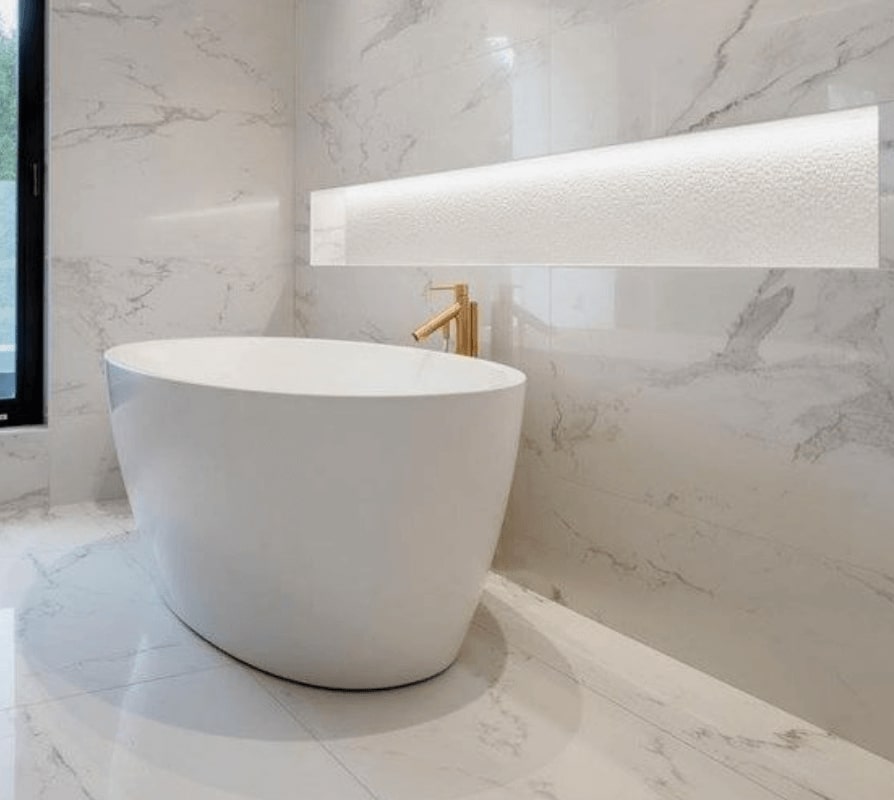 30 Graceful Marble Bathtub Decor Ideas For Heavenly Bathroom Interior